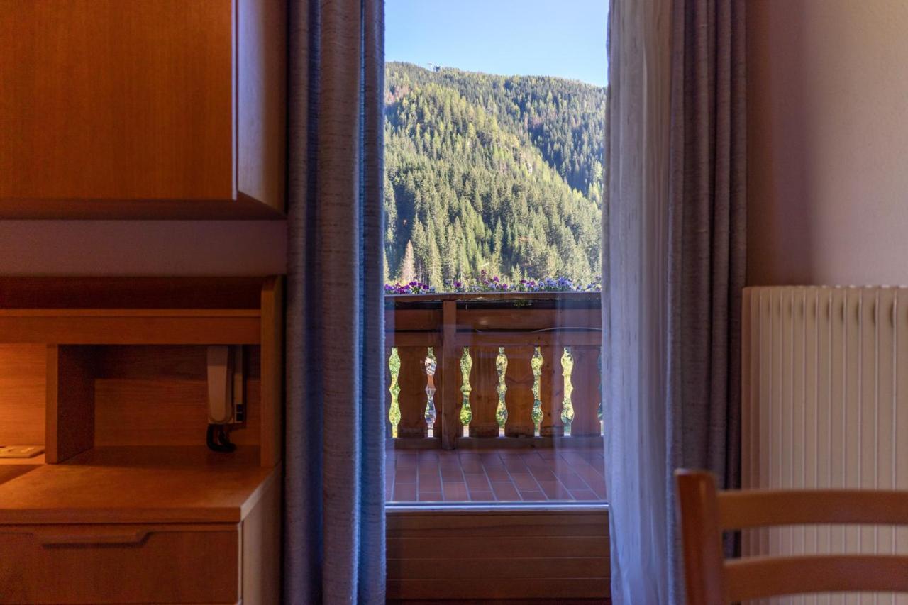 Chalet Fisti La Villa  Zewnętrze zdjęcie