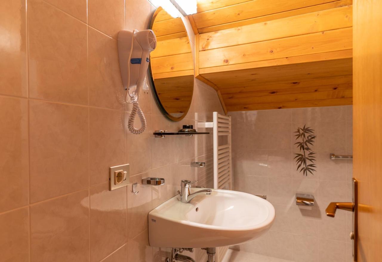 Chalet Fisti La Villa  Zewnętrze zdjęcie