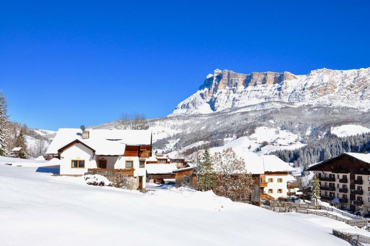 Chalet Fisti La Villa  Zewnętrze zdjęcie